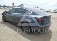 2018 Tesla Model 3 photo