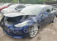 2018 Tesla Model 3 фото