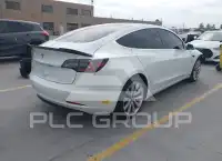 2018 Tesla Model 3 фото