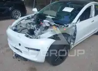 2018 Tesla Model 3 photo