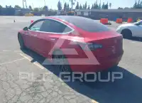 2018 Tesla Model 3 фото