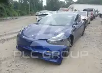 2018 Tesla Model 3 фото