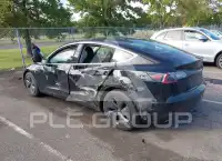 2018 Tesla Model 3 фото