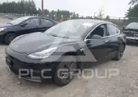 2018 Tesla Model 3 photo
