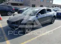 2018 Tesla Model 3 photo