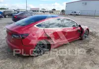 2018 Tesla Model 3 фото