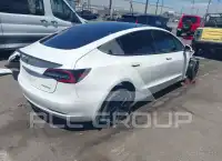 2018 Tesla Model 3 фото