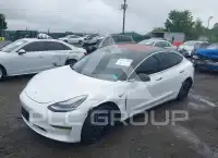 2018 Tesla Model 3 фото