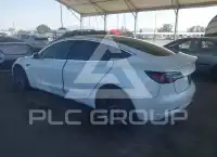 2018 Tesla Model 3 фото