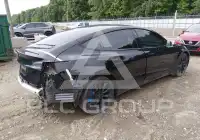 2018 Tesla Model 3 фото