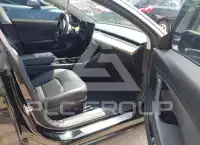 2018 Tesla Model 3 фото