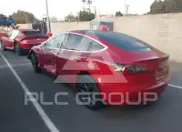 2018 Tesla Model 3 фото