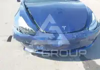 2018 Tesla Model 3 фото
