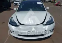 2018 Tesla Model 3 photo