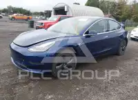 2018 Tesla Model 3 фото