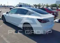 2018 Tesla Model 3 фото