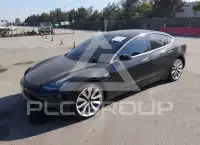 2018 Tesla Model 3 photo