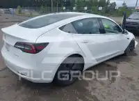 2018 Tesla Model 3 photo