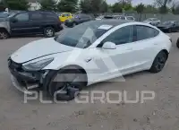 2018 Tesla Model 3 фото
