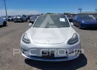 2018 Tesla Model 3 photo