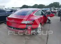 2018 Tesla Model 3 photo