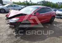 2018 Tesla Model 3 фото