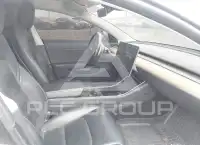 2018 Tesla Model 3 фото