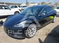 2018 Tesla Model 3 фото