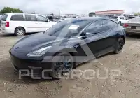 2018 Tesla Model 3 фото