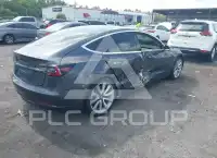 2018 Tesla Model 3 фото
