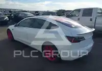 2018 Tesla Model 3 фото