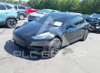 2018 Tesla Model 3 фото