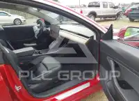 2018 Tesla Model 3 фото