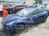 2018 Tesla Model 3 фото