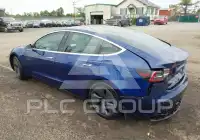 2018 Tesla Model 3 photo