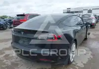 2018 Tesla Model 3 фото