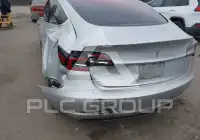 2018 Tesla Model 3 фото