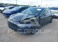 2018 Tesla Model 3 фото