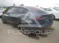 2018 Tesla Model 3 photo