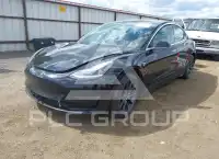2018 Tesla Model 3 фото