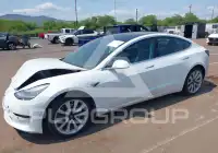 2018 Tesla Model 3 photo