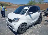 2018 Smart FORTWO фото