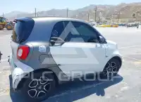 2018 Smart FORTWO фото