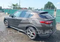 2018 Alfa Romeo Stelvio фото