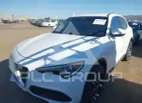 2018 Alfa Romeo Stelvio фото
