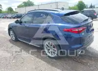 2018 Alfa Romeo Stelvio photo