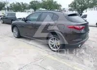 2018 Alfa Romeo Stelvio фото