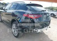 2018 Alfa Romeo Stelvio фото