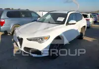 2018 Alfa Romeo Stelvio фото