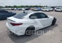 2018 Alfa Romeo Giulia фото